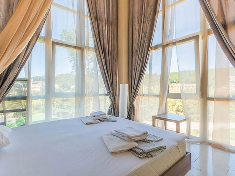 lux1